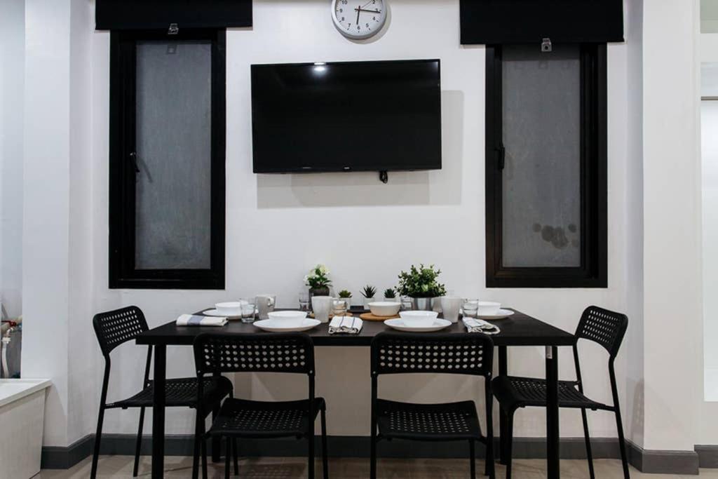 P2 Silom Large 2Beds Full Kitchen Wifi 4-6Pax Apartment Bangkok Luaran gambar